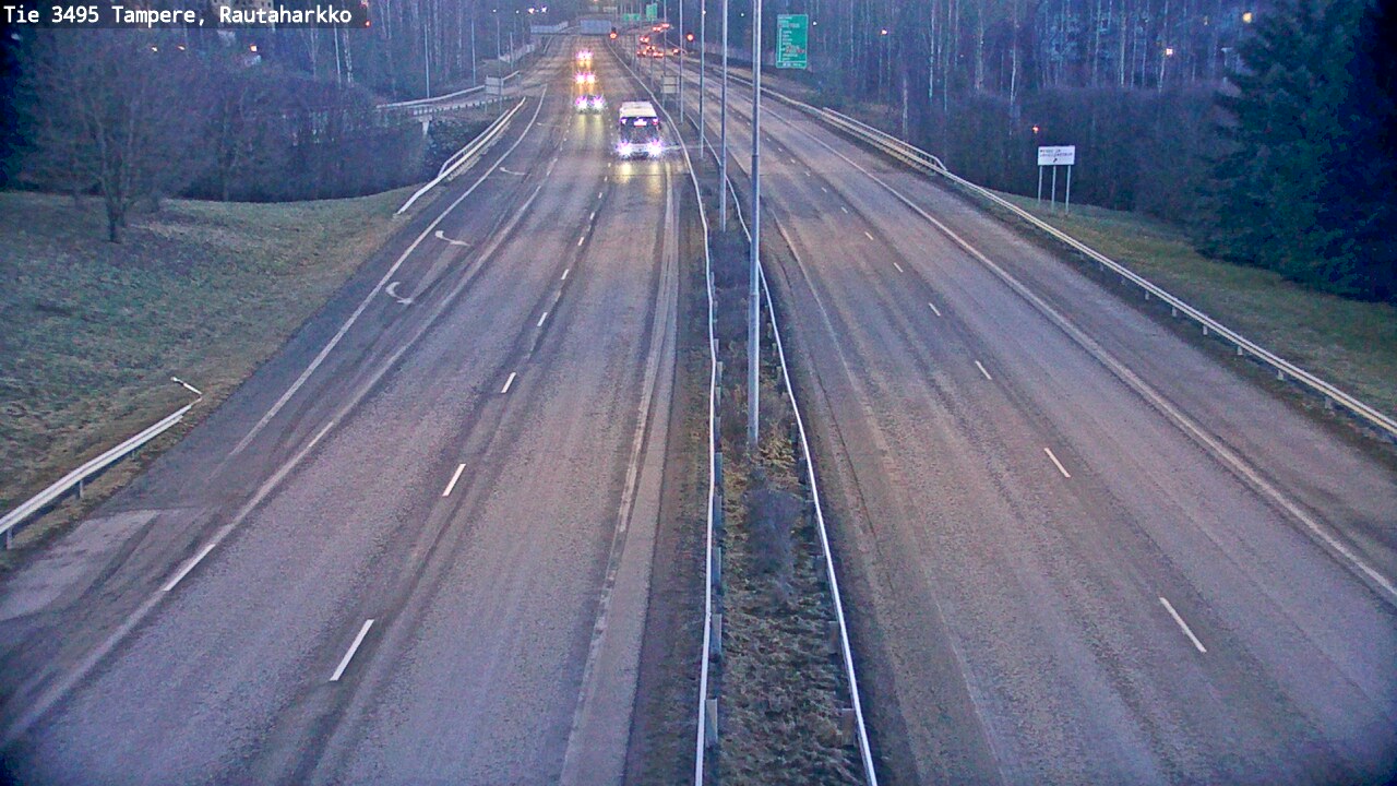 Weather Camera Image Road 3495 Tampere, Rautaharkko, Tampere, Pirkanmaa