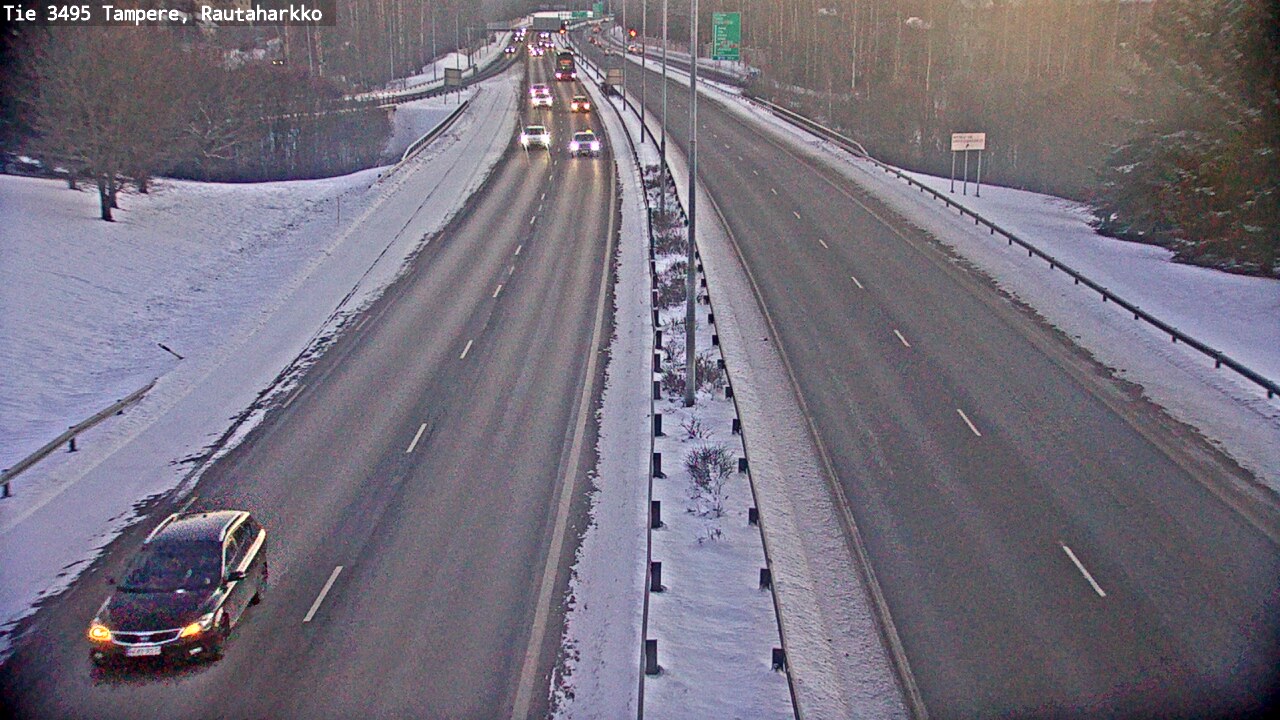 Weather Camera Image Road 3495 Tampere, Rautaharkko, Tampere, Pirkanmaa