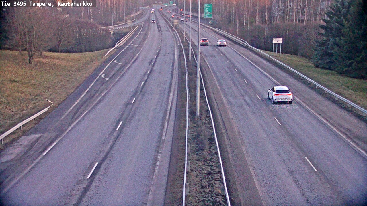 Weather Camera Image Road 3495 Tampere, Rautaharkko, Tampere, Pirkanmaa