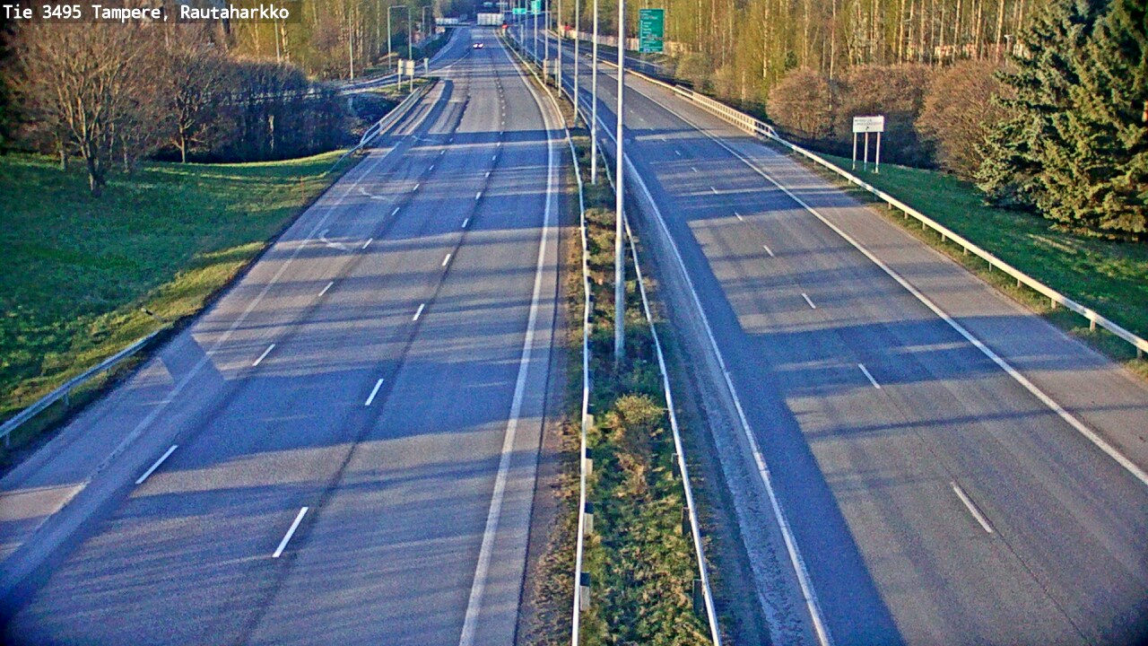 Weather Camera Image Road 3495 Tampere, Rautaharkko, Tampere, Pirkanmaa