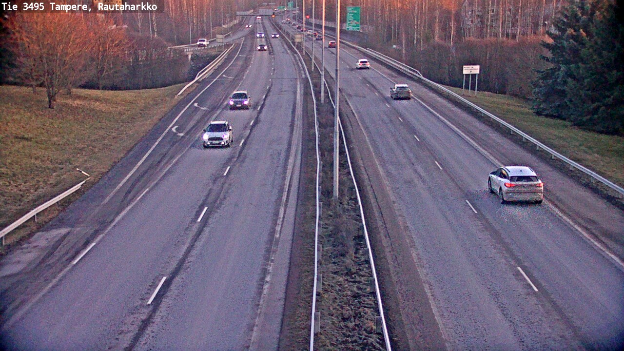 Weather Camera Image Road 3495 Tampere, Rautaharkko, Tampere, Pirkanmaa