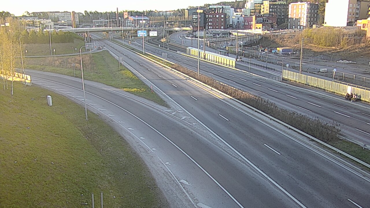 Weather Camera Image Väg 12 Tammerfors, Santalahdenpuisto, Tampere, Pirkanmaa