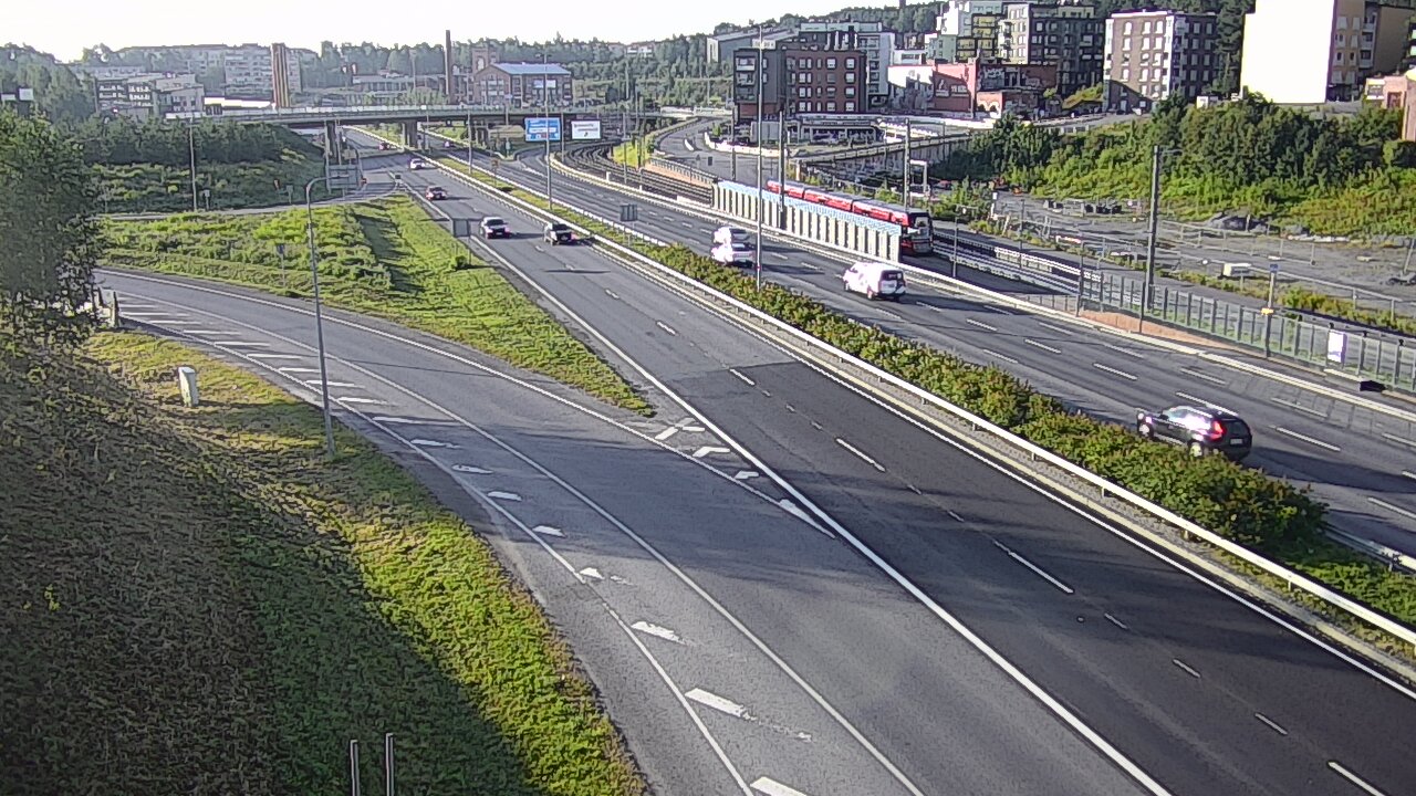 Weather Camera Image Road 12 Tampere, Santalahdenpuisto, Tampere, Pirkanmaa