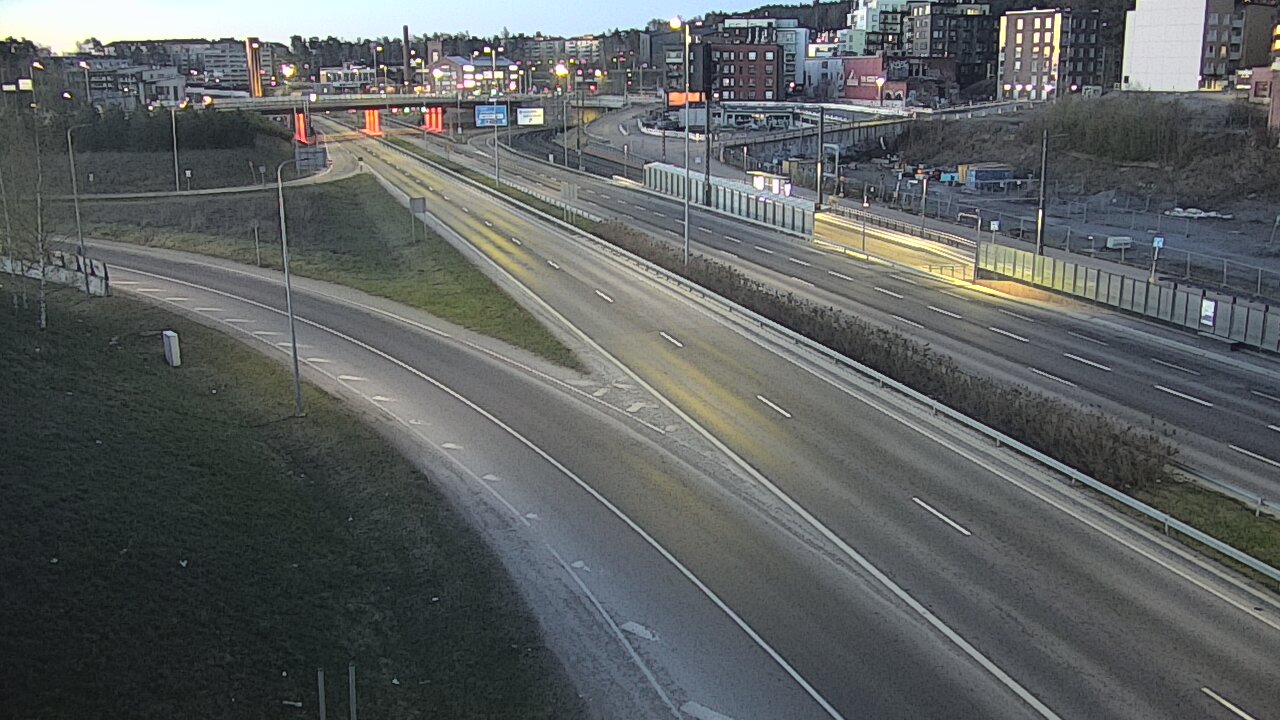 Weather Camera Image Väg 12 Tammerfors, Santalahdenpuisto, Tampere, Pirkanmaa