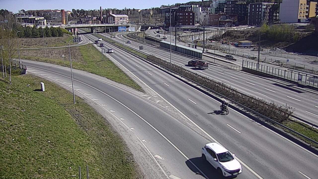 Weather Camera Image Väg 12 Tammerfors, Santalahdenpuisto, Tampere, Pirkanmaa