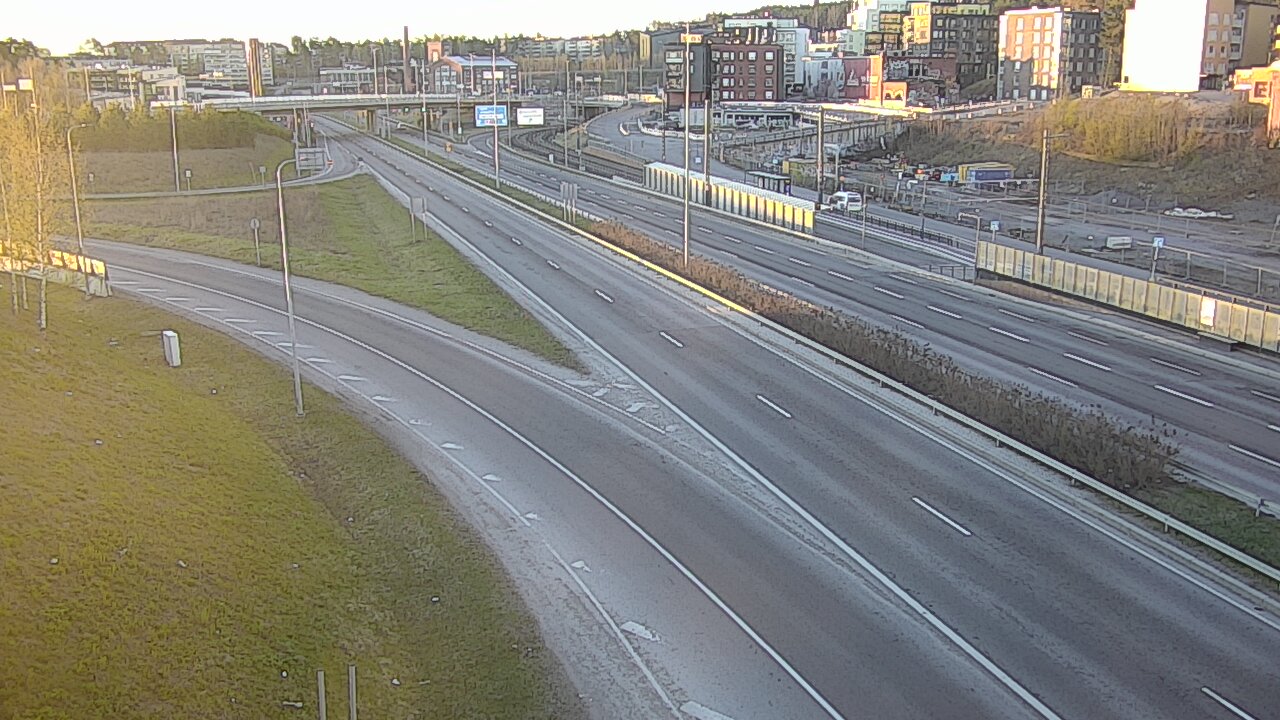 Weather Camera Image Väg 12 Tammerfors, Santalahdenpuisto, Tampere, Pirkanmaa