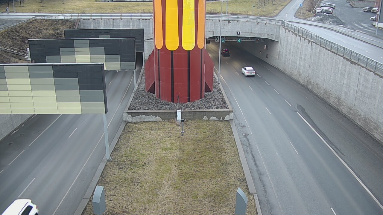 Weather Camera Image Road 12 Tampere, Rantatunneli boom west, Tampere, Pirkanmaa