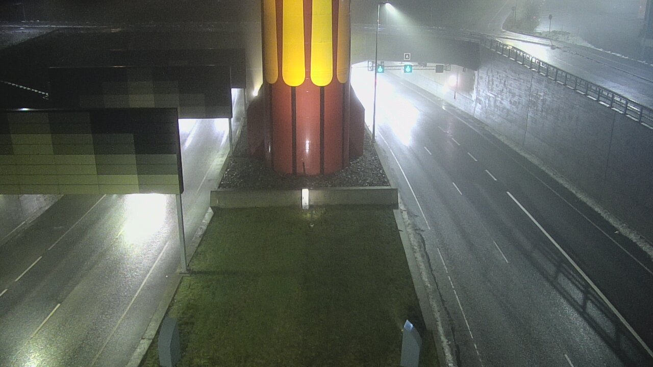 Weather Camera Image Väg 12 Tammerfors, Rantatunneli bom väst, Tampere, Pirkanmaa