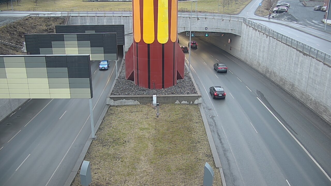 Weather Camera Image Road 12 Tampere, Rantatunneli boom west, Tampere, Pirkanmaa