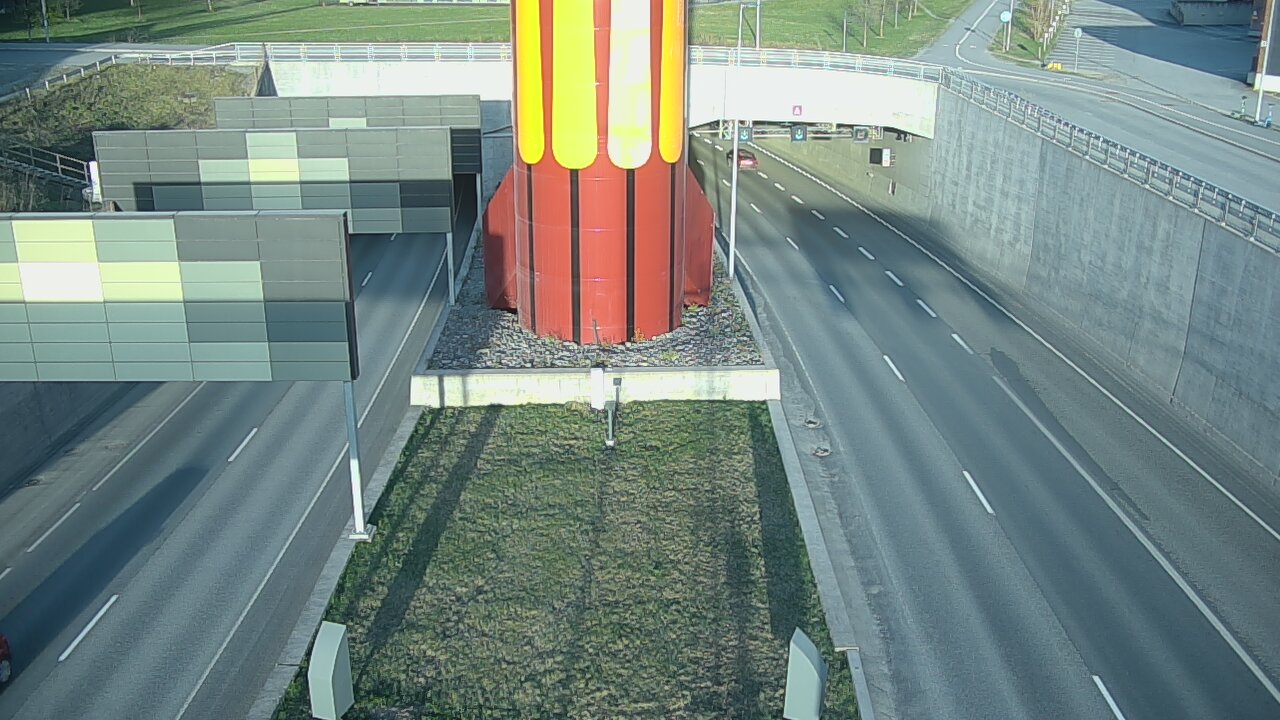 Weather Camera Image Road 12 Tampere, Rantatunneli boom west, Tampere, Pirkanmaa
