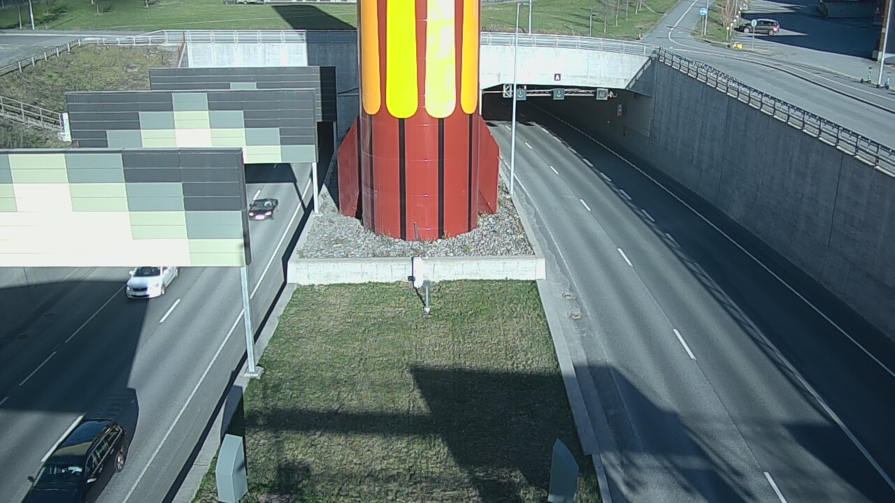 Weather Camera Image Road 12 Tampere, Rantatunneli boom west, Tampere, Pirkanmaa