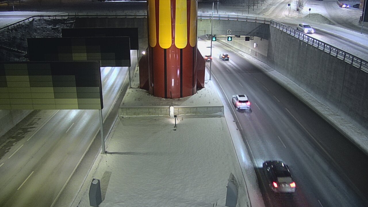 Weather Camera Image Road 12 Tampere, Rantatunneli boom west, Tampere, Pirkanmaa