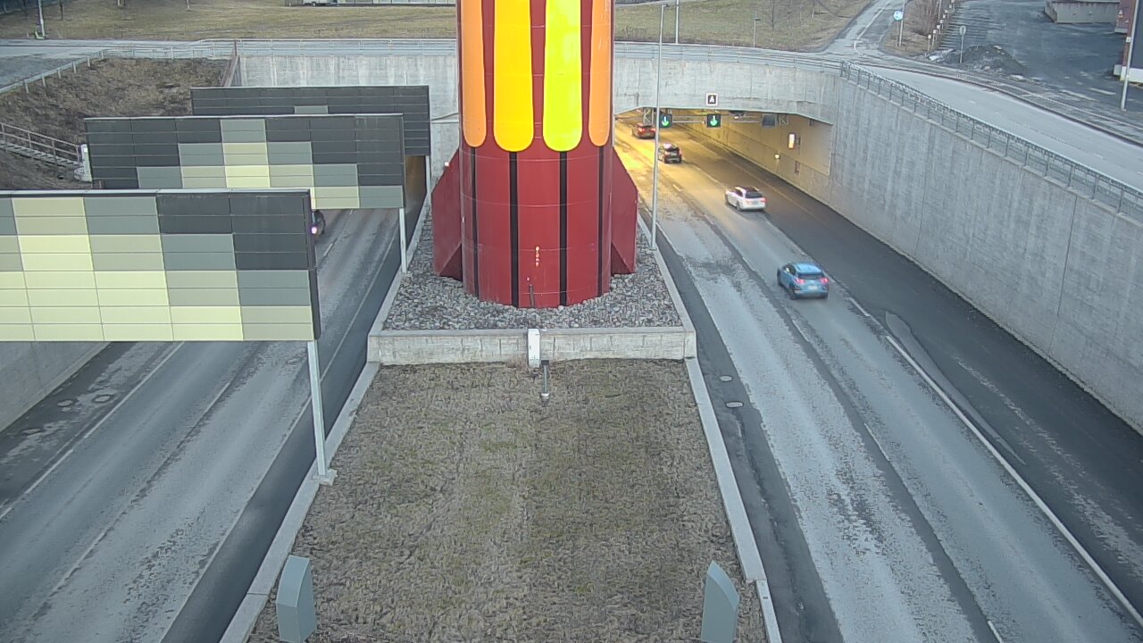 Weather Camera Image Road 12 Tampere, Rantatunneli boom west, Tampere, Pirkanmaa