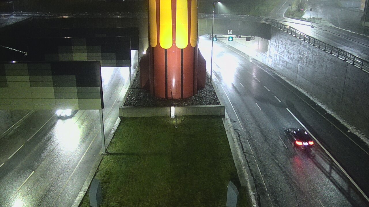 Weather Camera Image Väg 12 Tammerfors, Rantatunneli bom väst, Tampere, Pirkanmaa