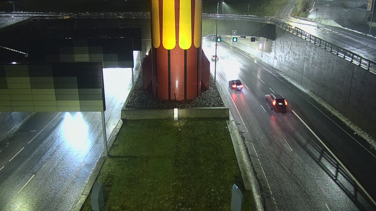 Weather Camera Image Väg 12 Tammerfors, Rantatunneli bom väst, Tampere, Pirkanmaa