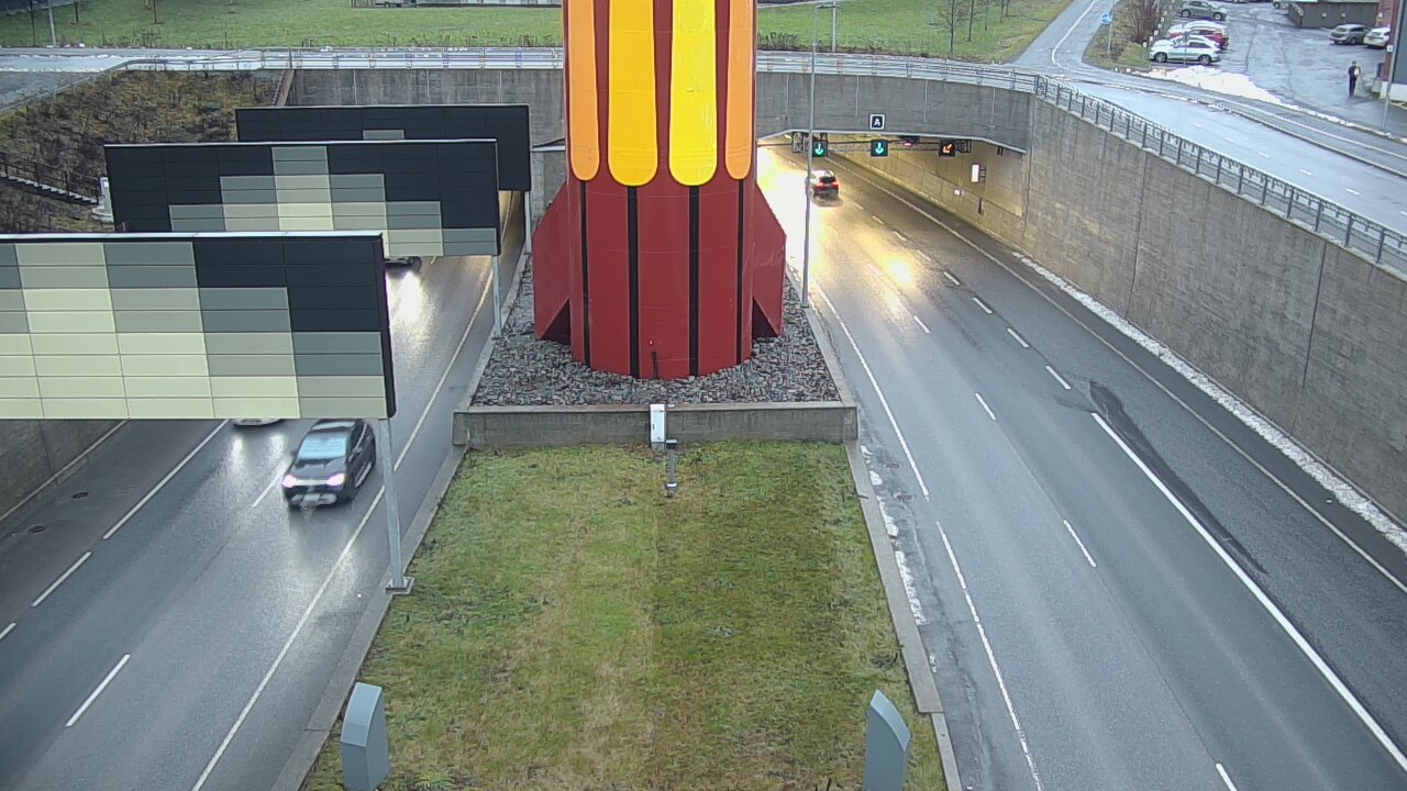 Weather Camera Image Road 12 Tampere, Rantatunneli boom west, Tampere, Pirkanmaa