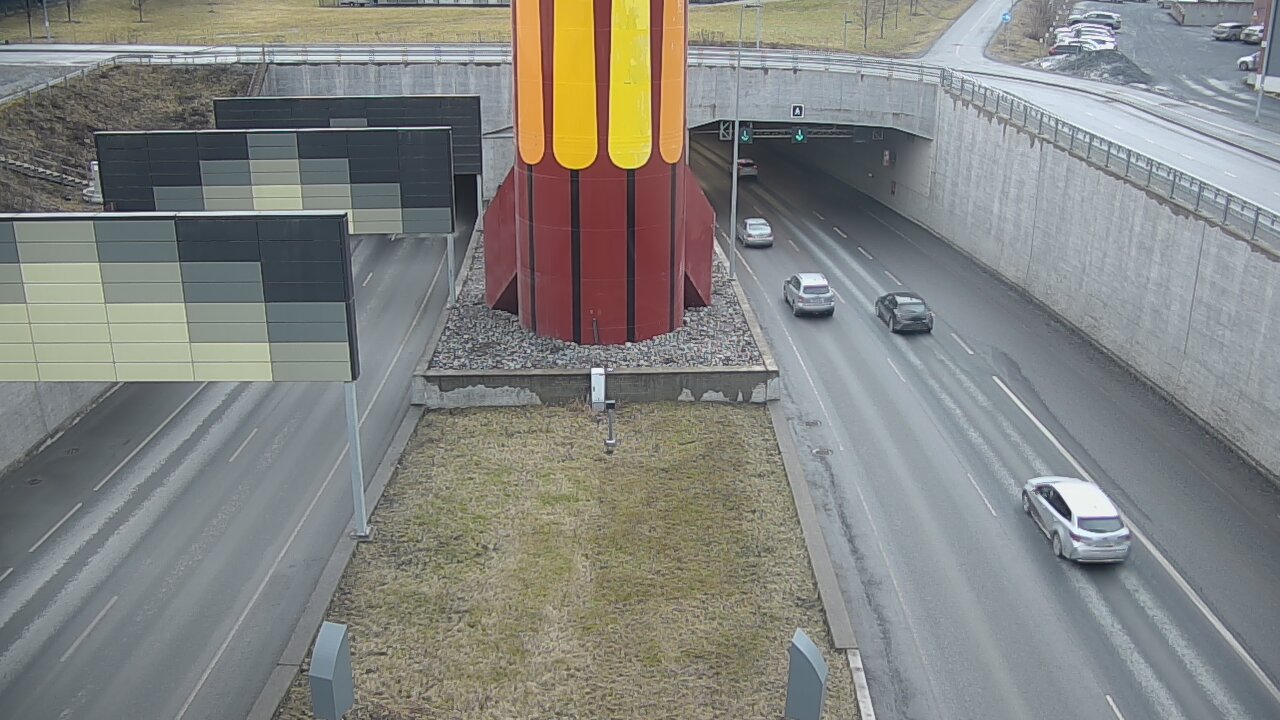 Weather Camera Image Road 12 Tampere, Rantatunneli boom west, Tampere, Pirkanmaa