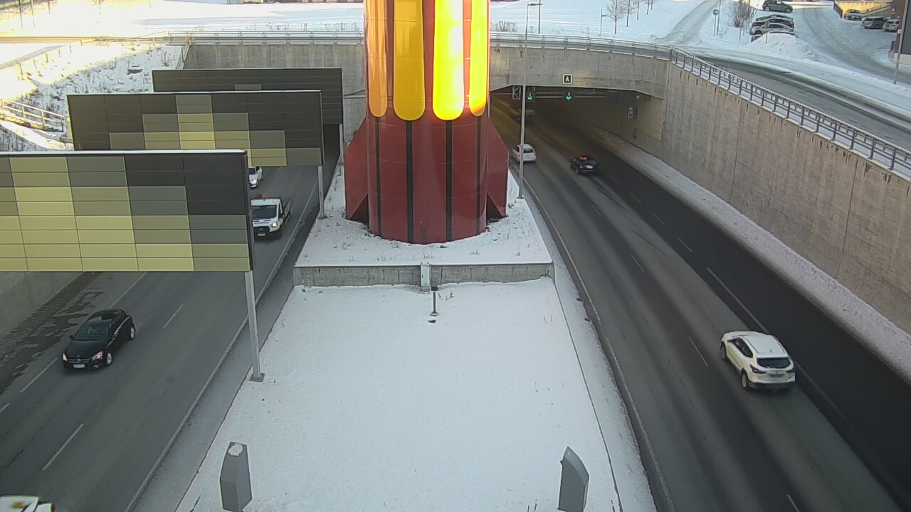 Weather Camera Image Road 12 Tampere, Rantatunneli boom west, Tampere, Pirkanmaa