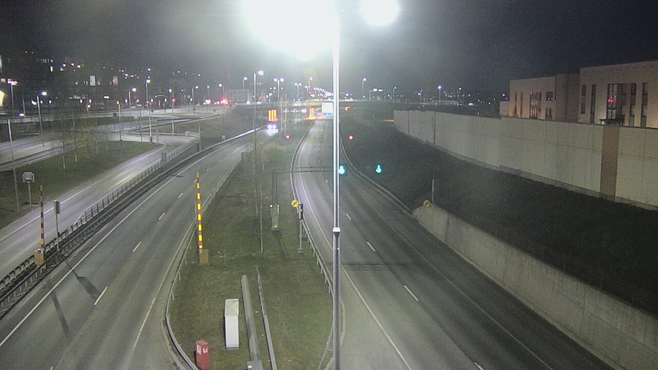Weather Camera Image Road 12 Tampere, Rantatunneli boom west, Tampere, Pirkanmaa