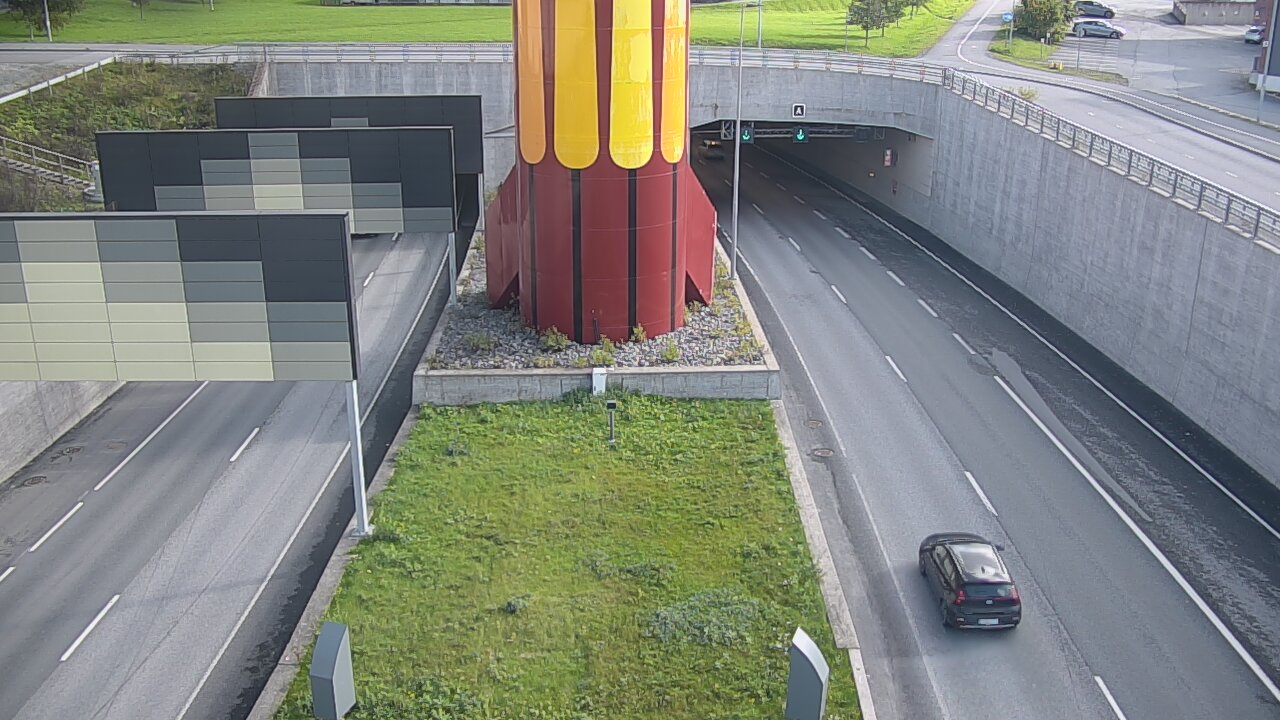 Weather Camera Image Väg 12 Tammerfors, Rantatunneli bom väst, Tampere, Pirkanmaa