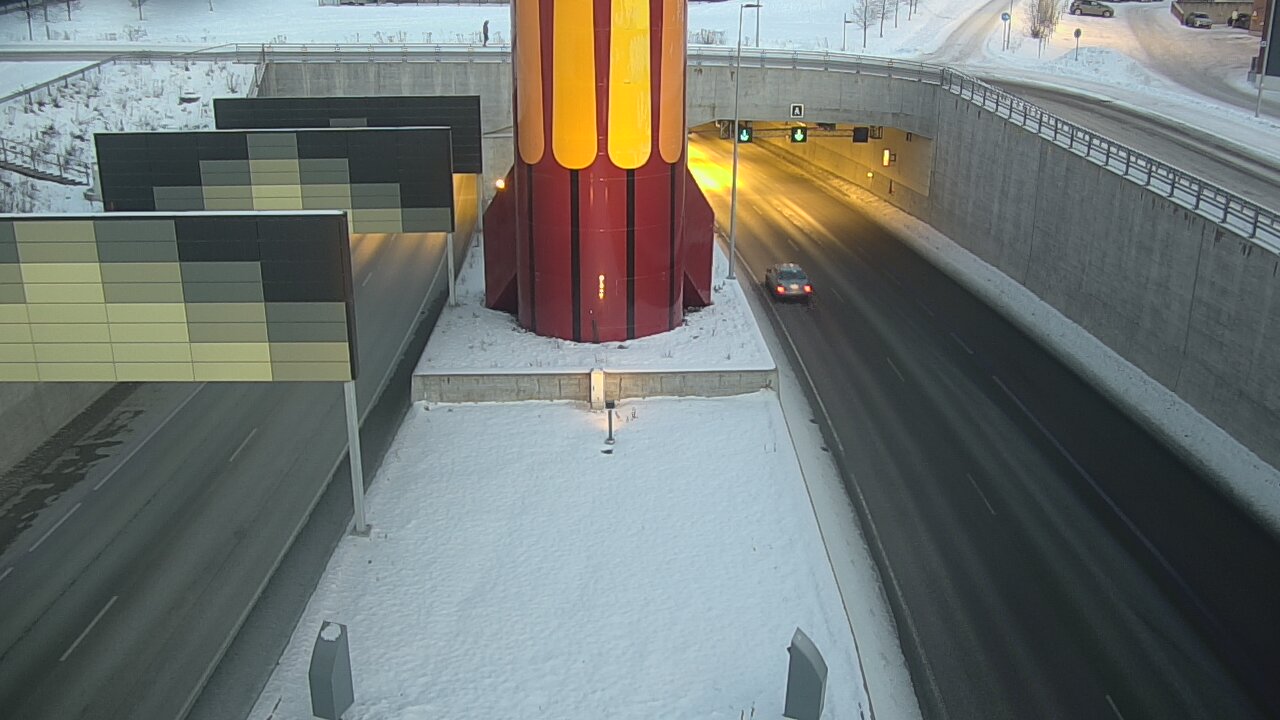 Weather Camera Image Road 12 Tampere, Rantatunneli boom west, Tampere, Pirkanmaa
