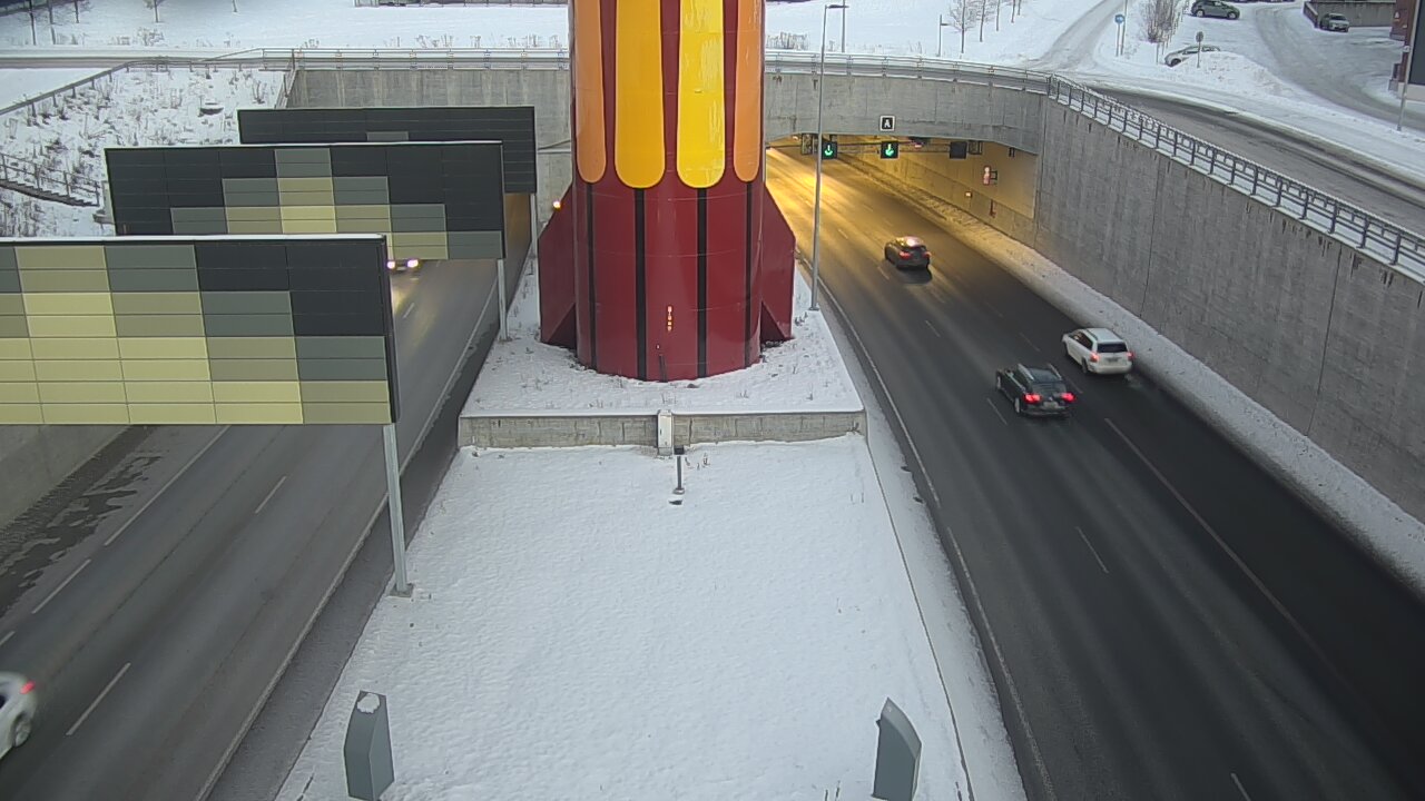 Weather Camera Image Road 12 Tampere, Rantatunneli boom west, Tampere, Pirkanmaa