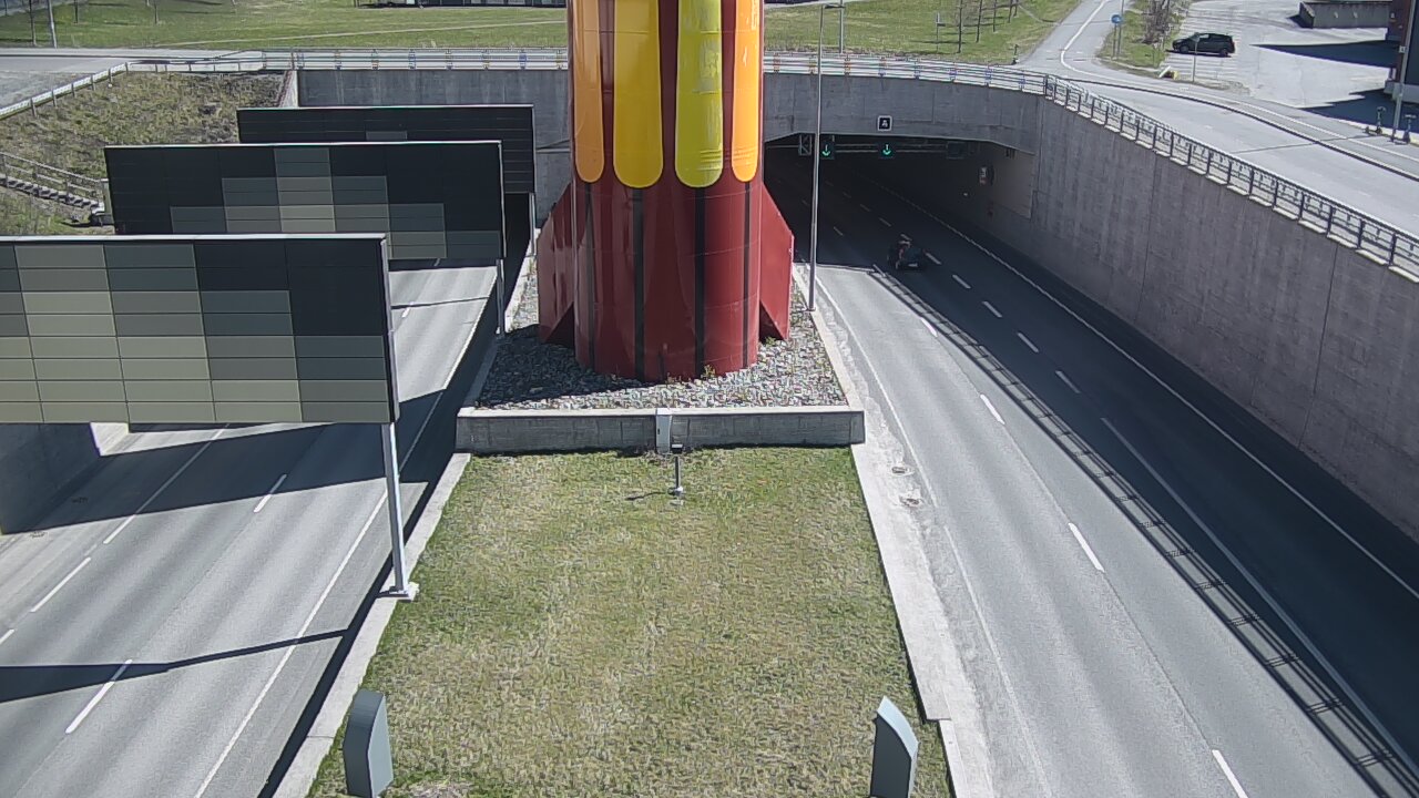 Weather Camera Image Road 12 Tampere, Rantatunneli boom west, Tampere, Pirkanmaa