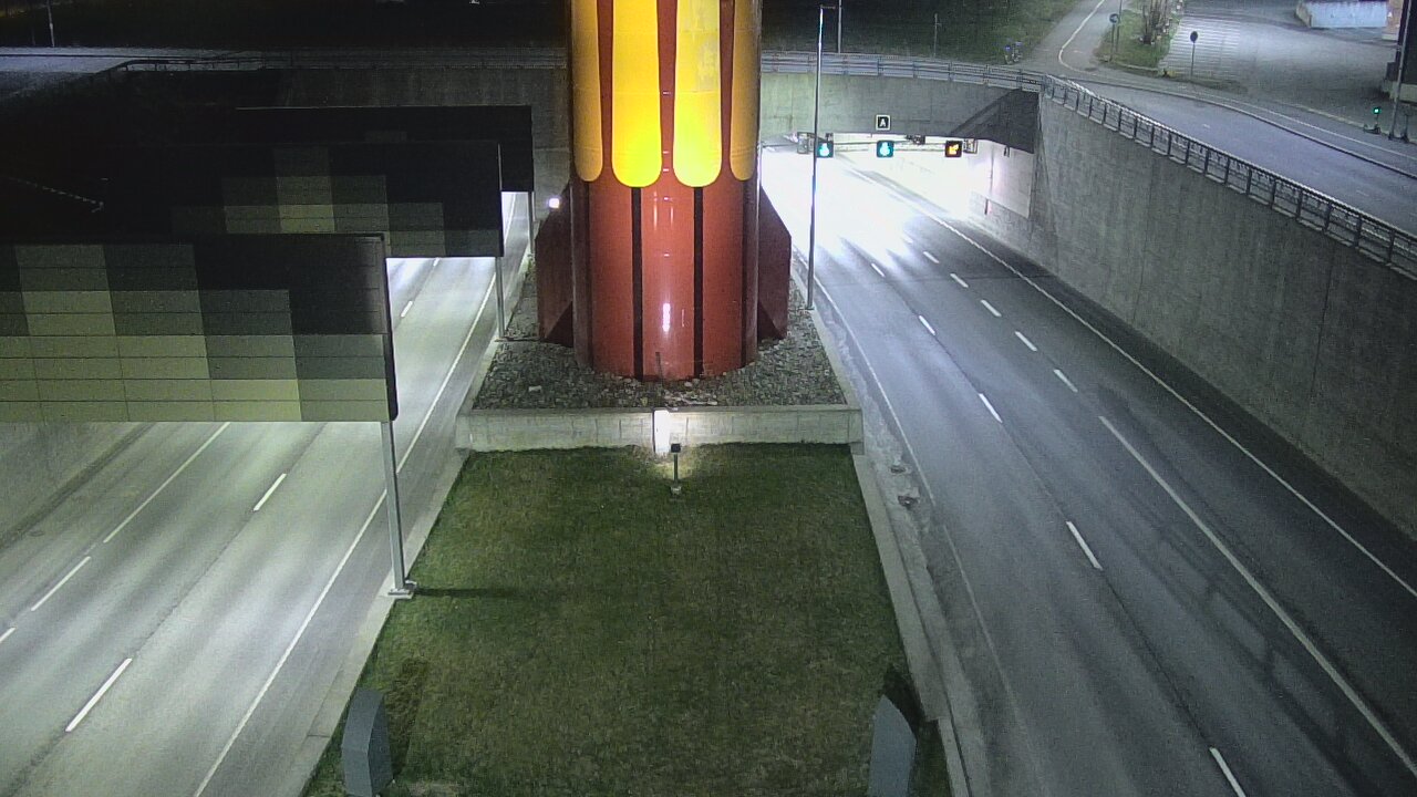 Weather Camera Image Road 12 Tampere, Rantatunneli boom west, Tampere, Pirkanmaa