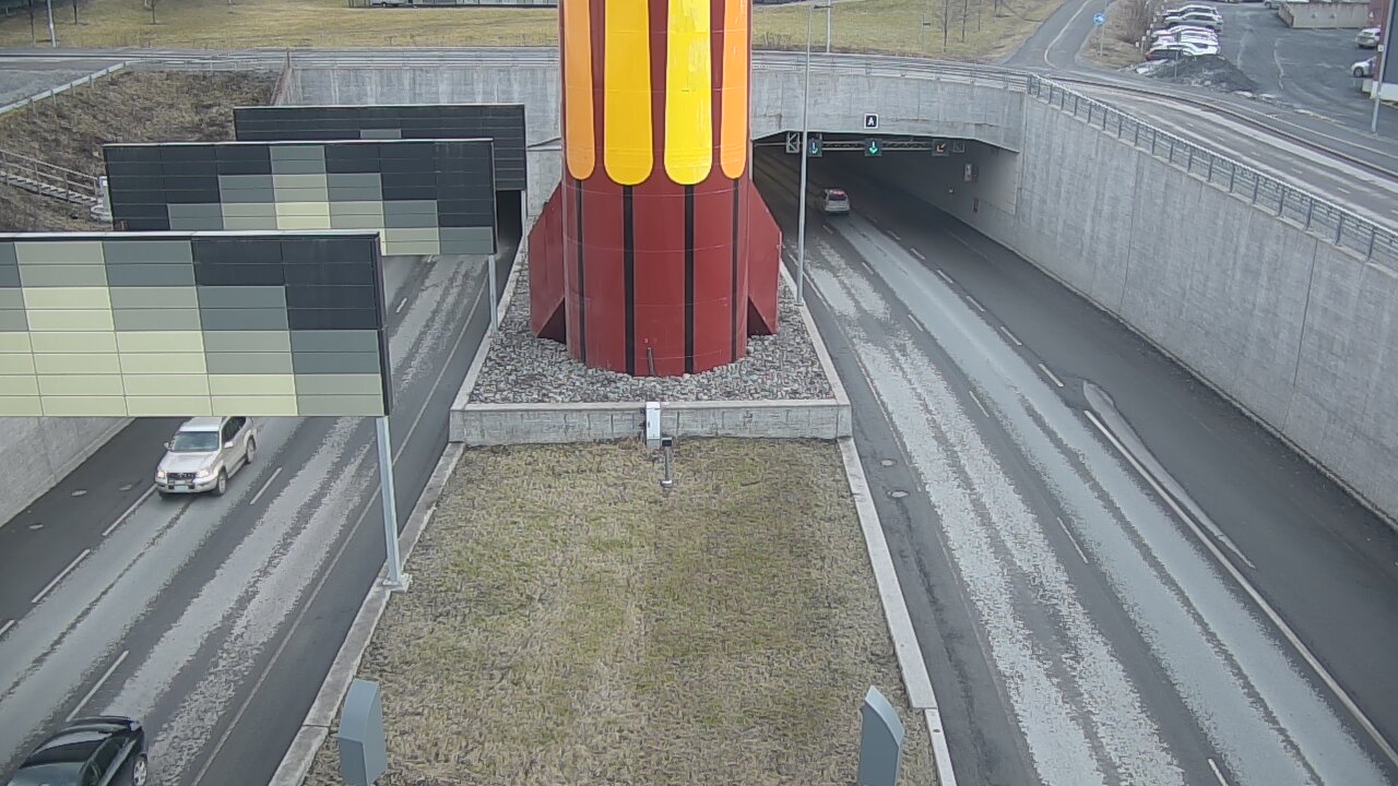 Weather Camera Image Road 12 Tampere, Rantatunneli boom west, Tampere, Pirkanmaa