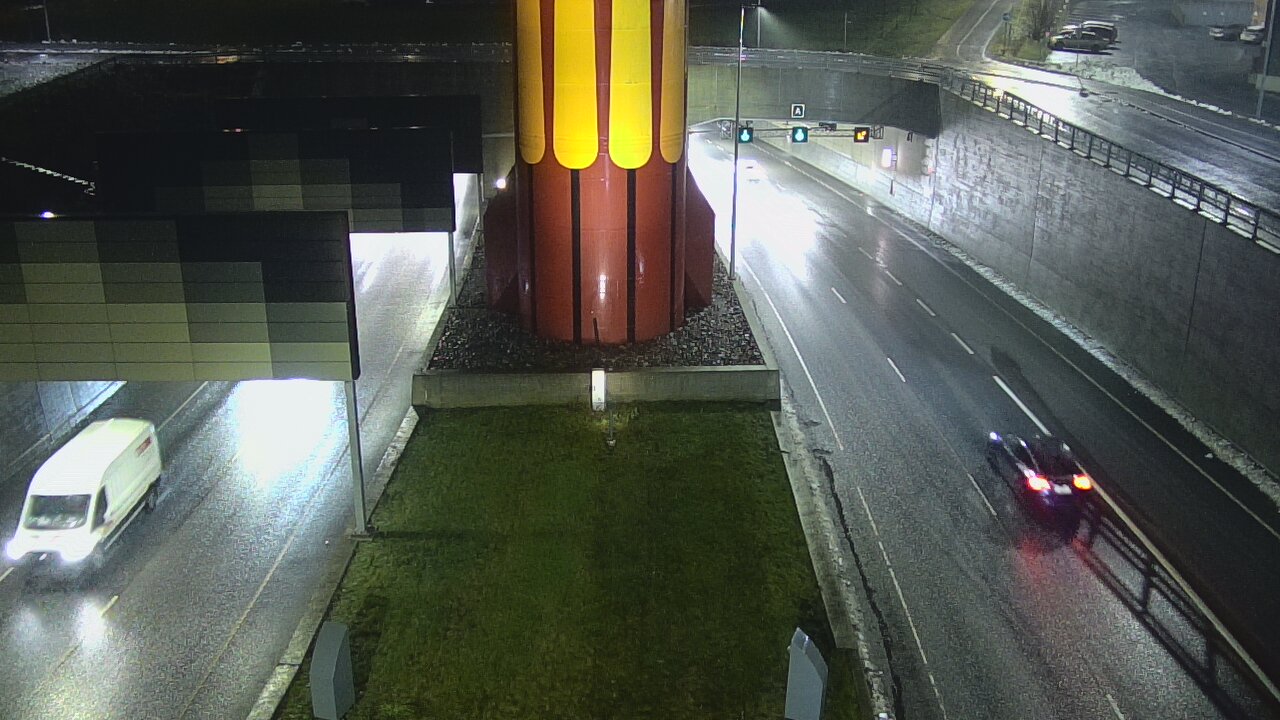 Weather Camera Image Väg 12 Tammerfors, Rantatunneli bom väst, Tampere, Pirkanmaa