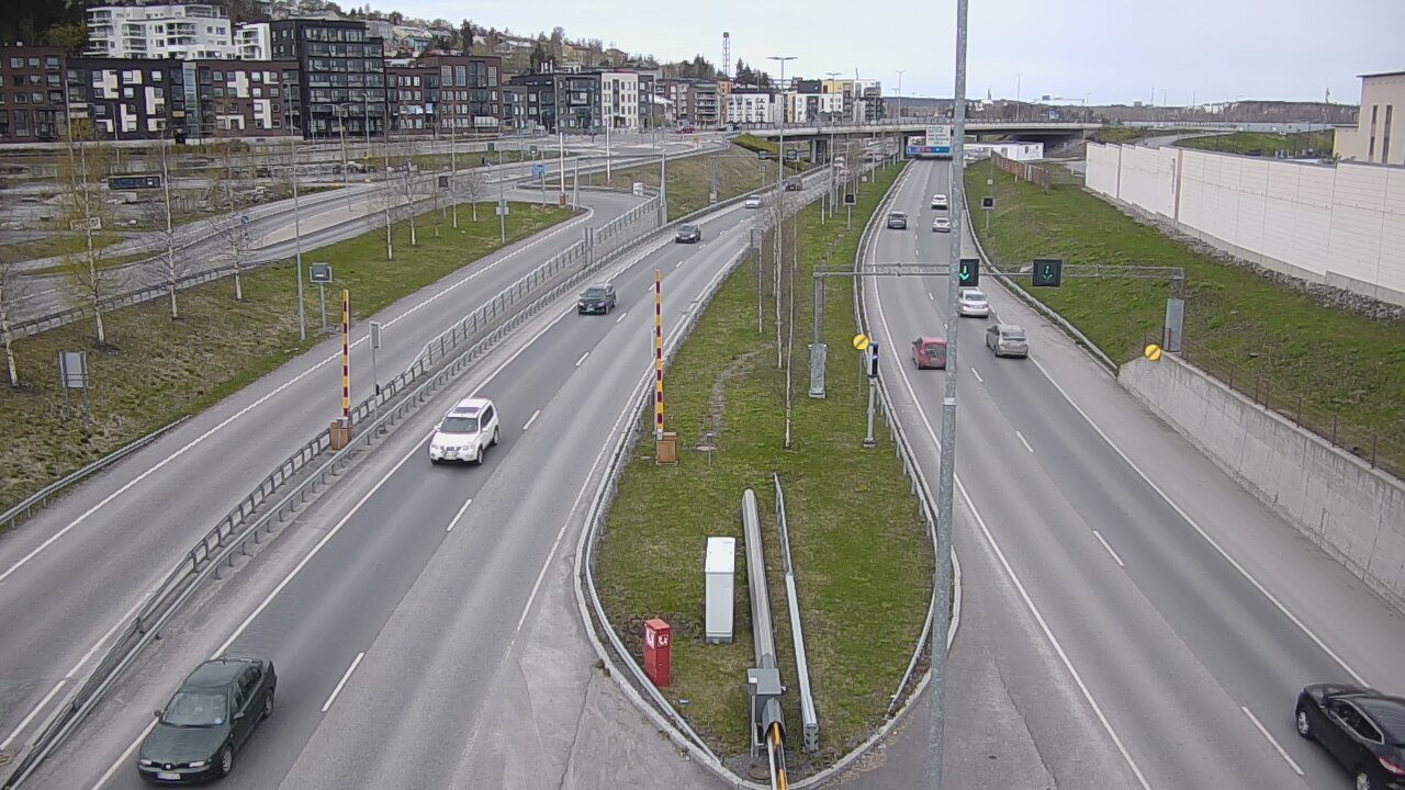 Weather Camera Image Väg 12 Tammerfors, Rantatunneli bom väst, Tampere, Pirkanmaa