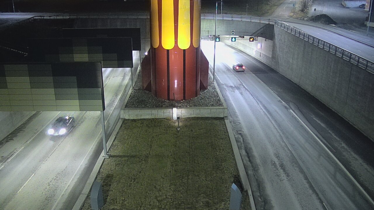 Weather Camera Image Road 12 Tampere, Rantatunneli boom west, Tampere, Pirkanmaa