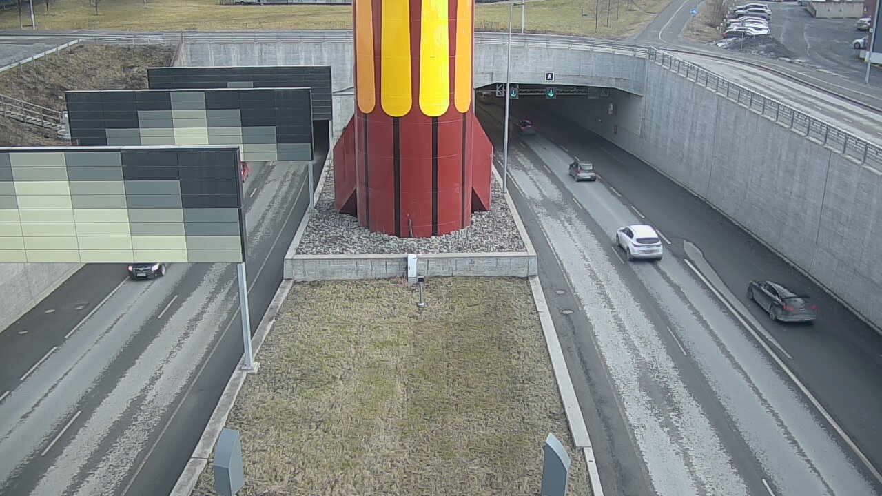 Weather Camera Image Road 12 Tampere, Rantatunneli boom west, Tampere, Pirkanmaa