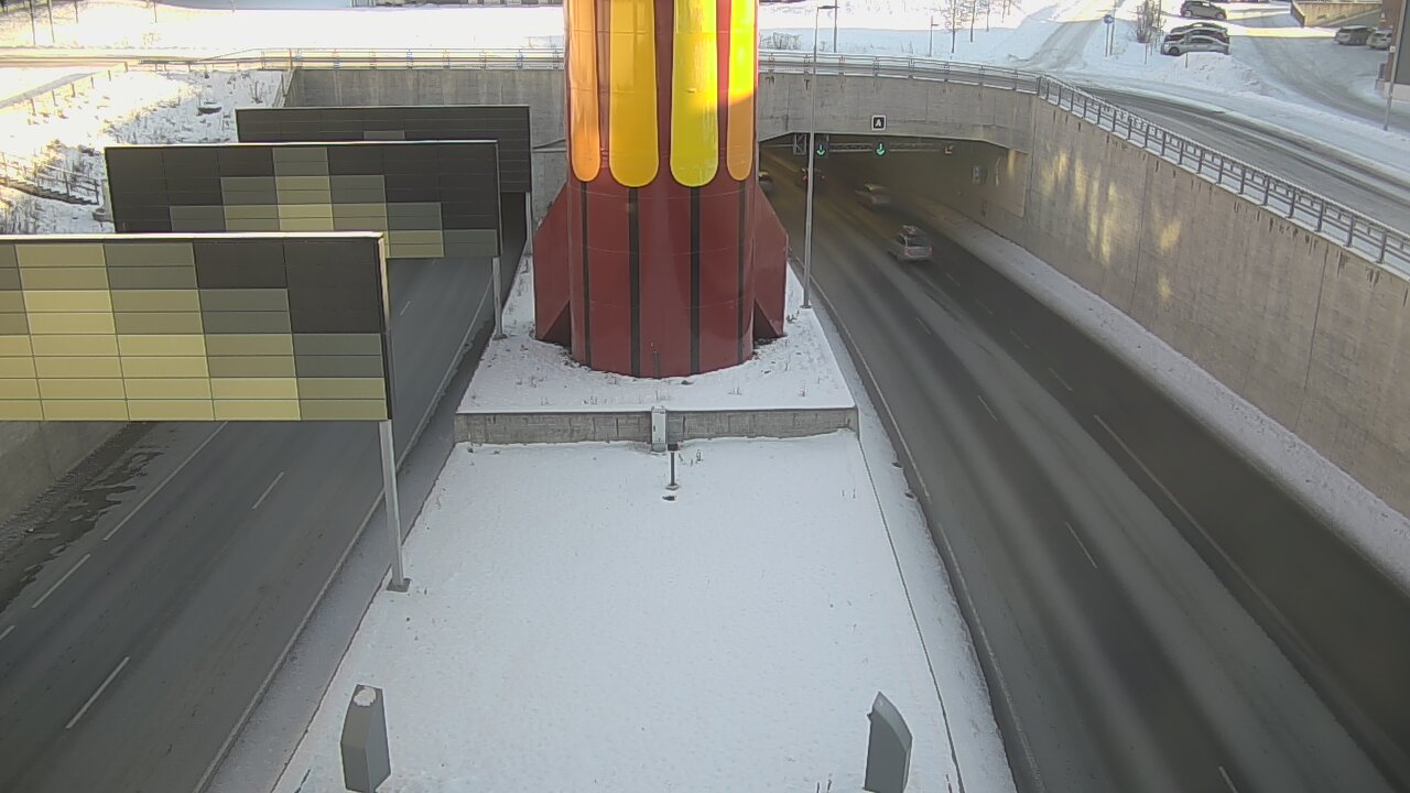 Weather Camera Image Road 12 Tampere, Rantatunneli boom west, Tampere, Pirkanmaa