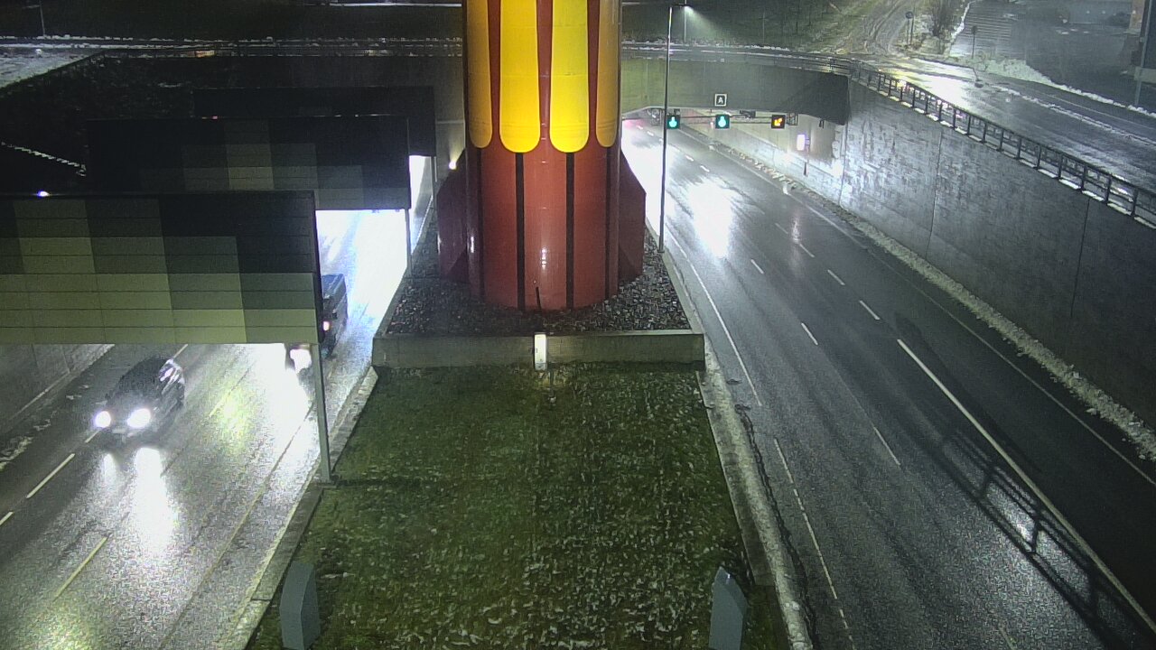 Weather Camera Image Väg 12 Tammerfors, Rantatunneli bom väst, Tampere, Pirkanmaa