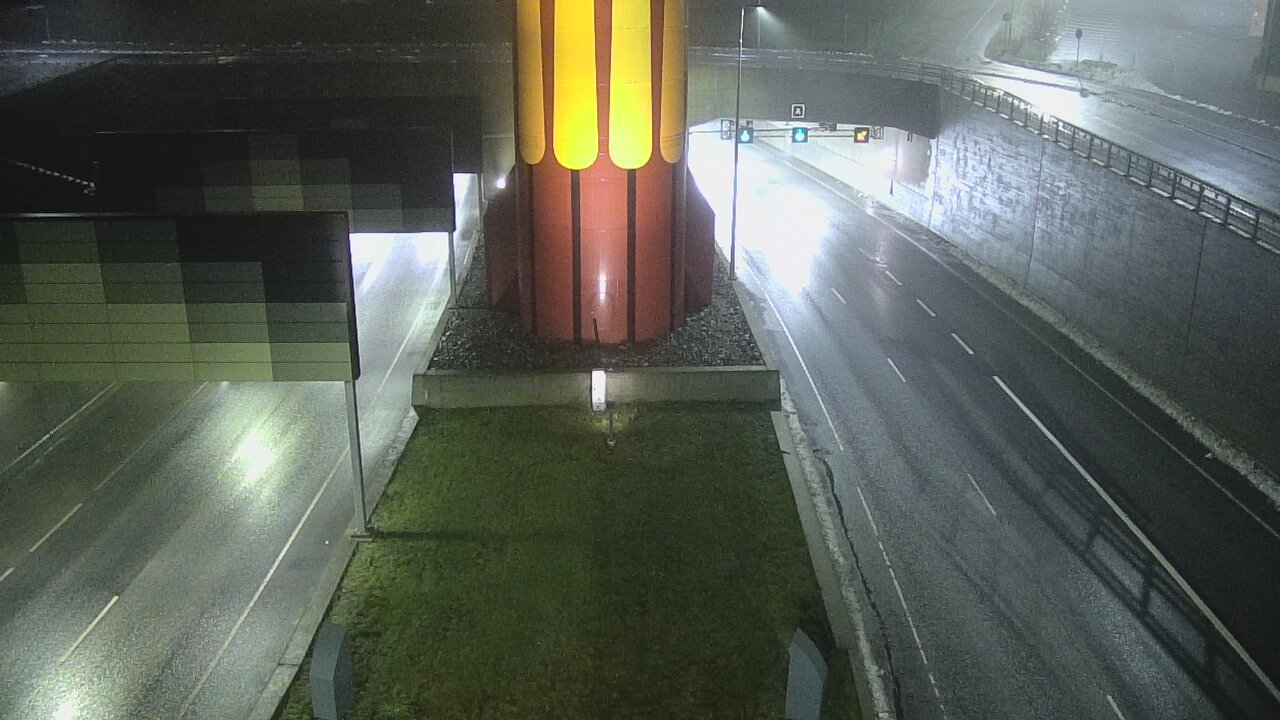 Weather Camera Image Väg 12 Tammerfors, Rantatunneli bom väst, Tampere, Pirkanmaa