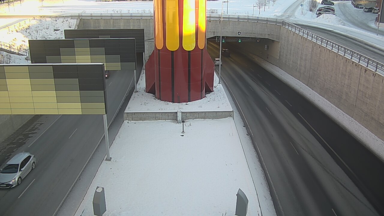 Weather Camera Image Road 12 Tampere, Rantatunneli boom west, Tampere, Pirkanmaa