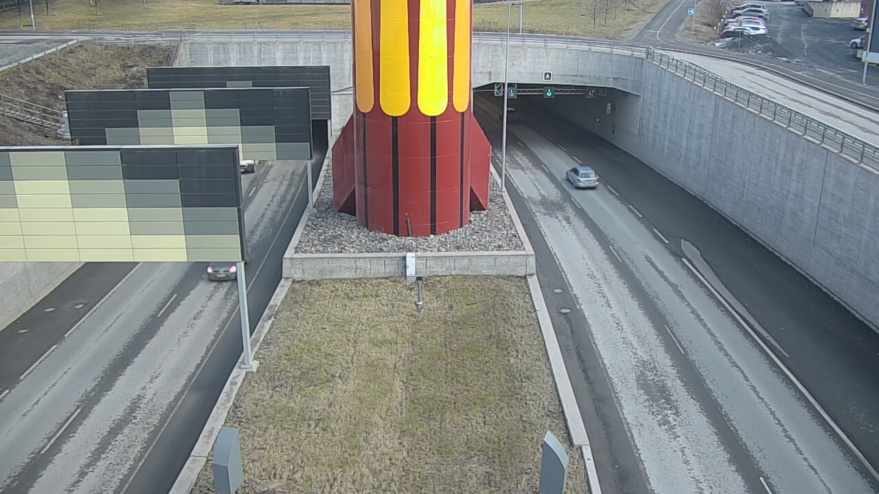 Weather Camera Image Road 12 Tampere, Rantatunneli boom west, Tampere, Pirkanmaa