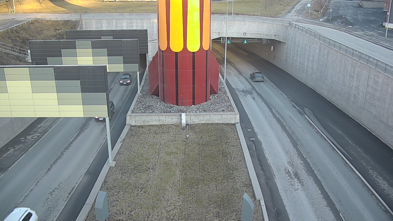 Weather Camera Image Road 12 Tampere, Rantatunneli boom west, Tampere, Pirkanmaa