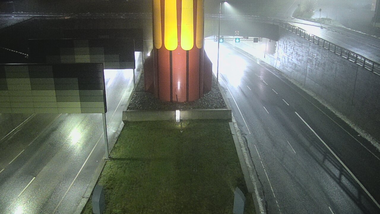 Weather Camera Image Väg 12 Tammerfors, Rantatunneli bom väst, Tampere, Pirkanmaa