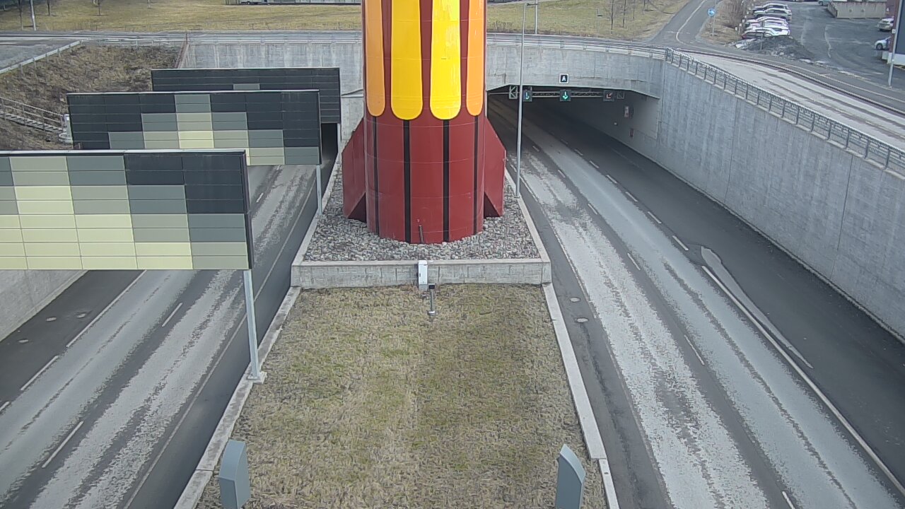 Weather Camera Image Road 12 Tampere, Rantatunneli boom west, Tampere, Pirkanmaa