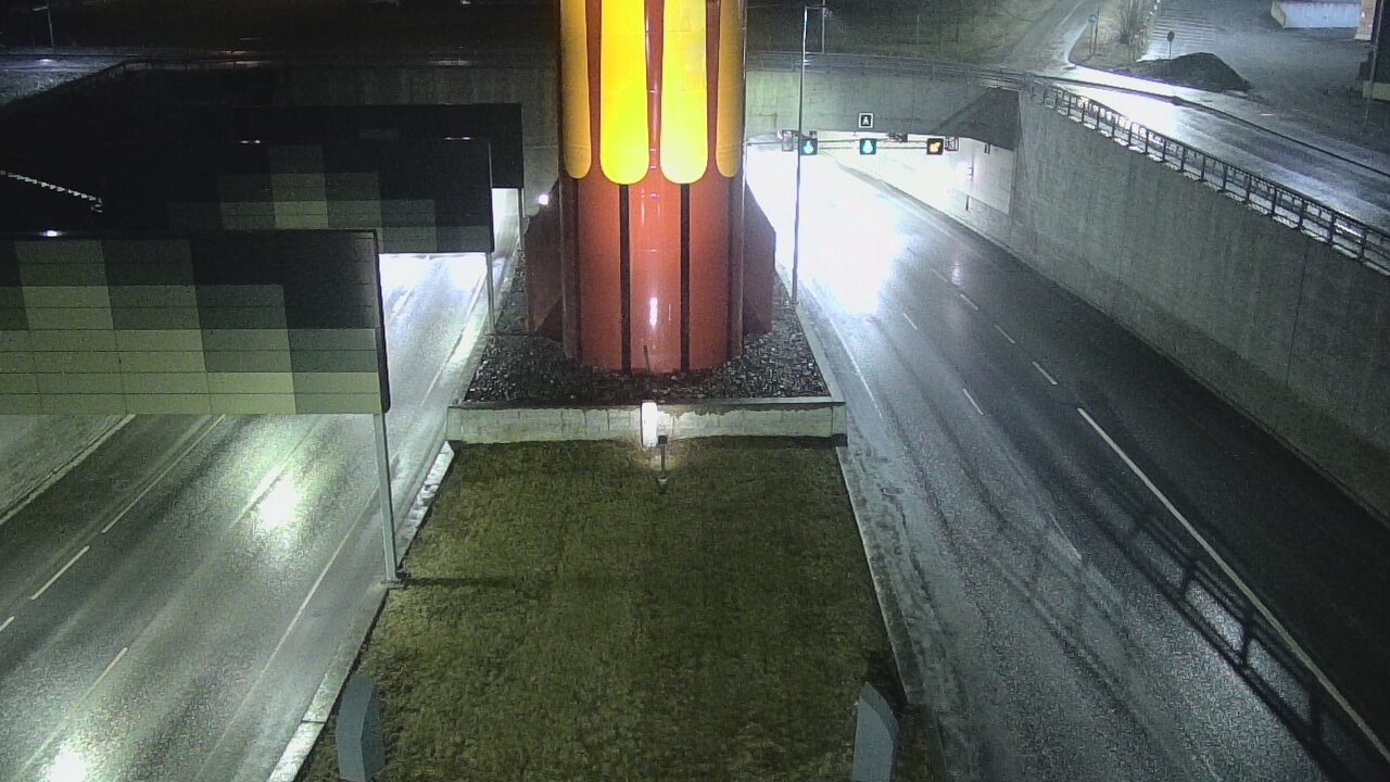 Weather Camera Image Road 12 Tampere, Rantatunneli boom west, Tampere, Pirkanmaa