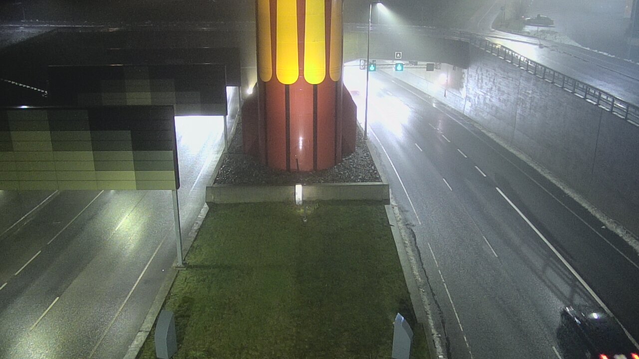 Weather Camera Image Väg 12 Tammerfors, Rantatunneli bom väst, Tampere, Pirkanmaa