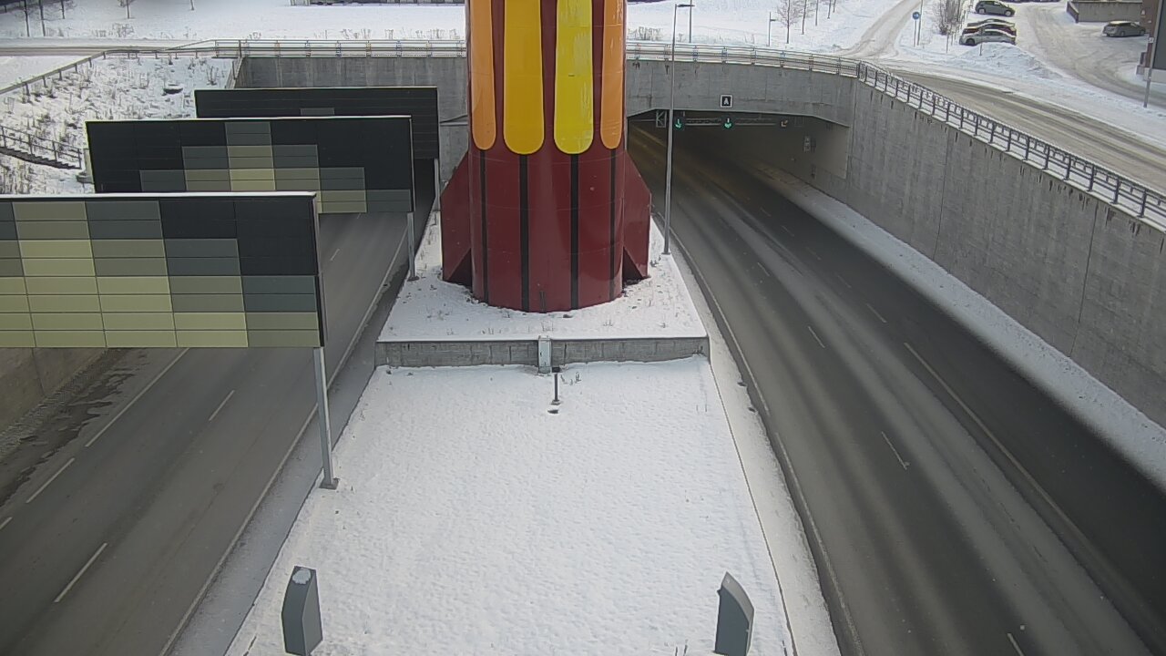 Weather Camera Image Road 12 Tampere, Rantatunneli boom west, Tampere, Pirkanmaa