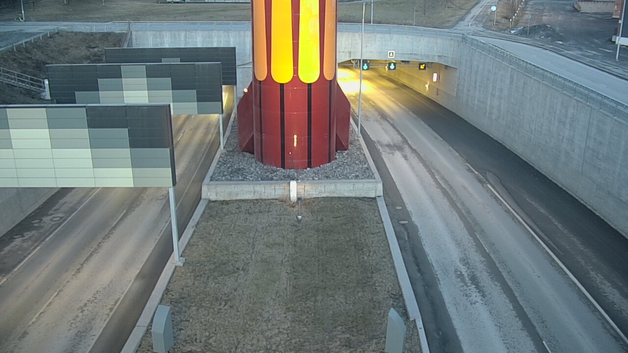 Kelikamerat Kuva Tie 12 Tampere, Rantatunnelin puomi, länsi, Tampere, Pirkanmaa