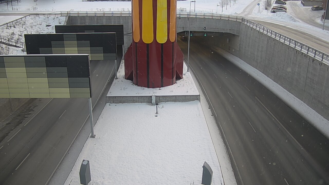 Weather Camera Image Road 12 Tampere, Rantatunneli boom west, Tampere, Pirkanmaa