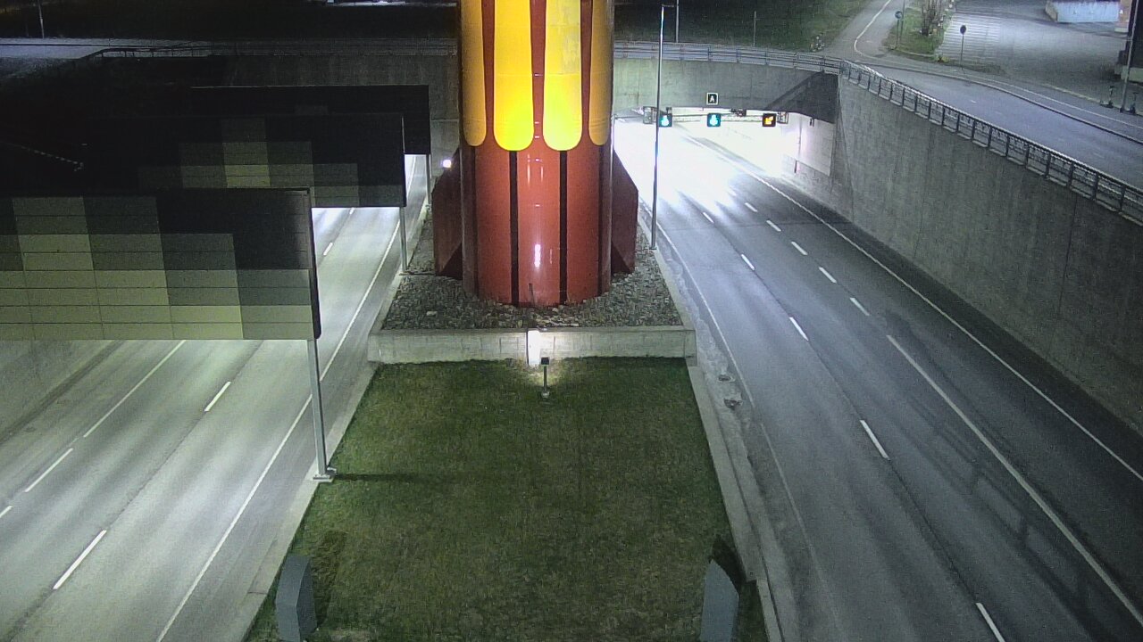 Weather Camera Image Road 12 Tampere, Rantatunneli boom west, Tampere, Pirkanmaa