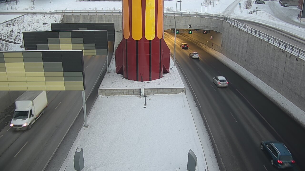 Weather Camera Image Road 12 Tampere, Rantatunneli boom west, Tampere, Pirkanmaa