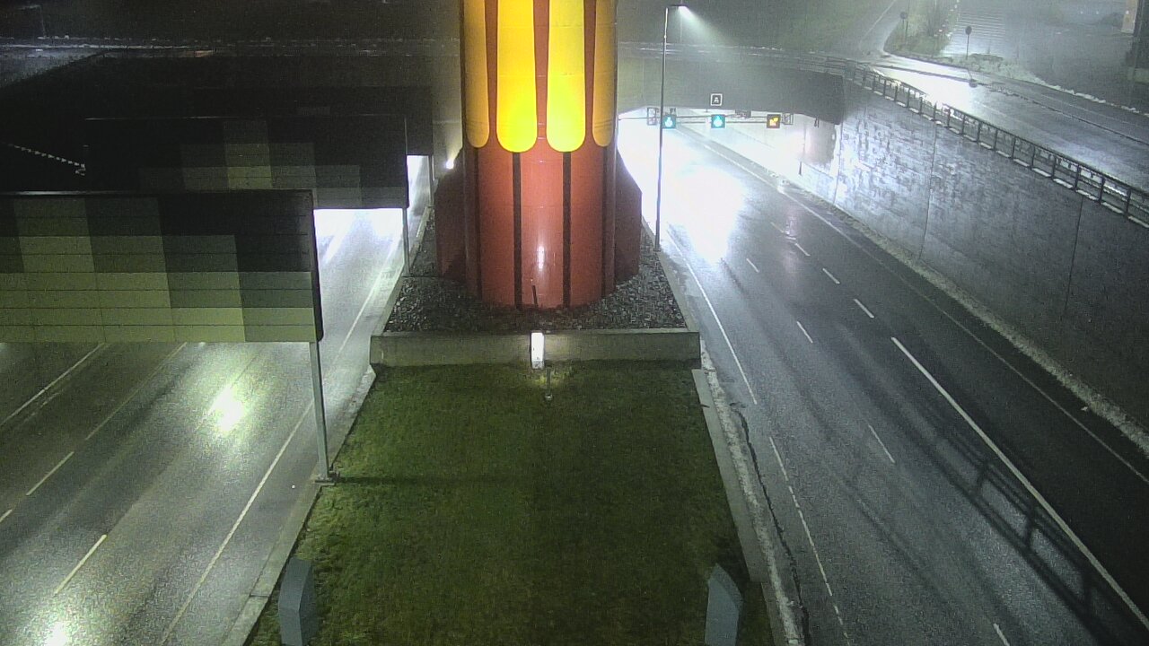 Weather Camera Image Väg 12 Tammerfors, Rantatunneli bom väst, Tampere, Pirkanmaa