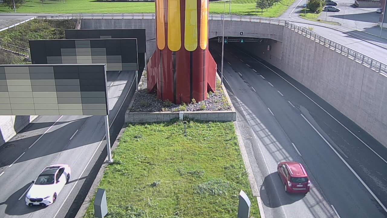 Weather Camera Image Väg 12 Tammerfors, Rantatunneli bom väst, Tampere, Pirkanmaa